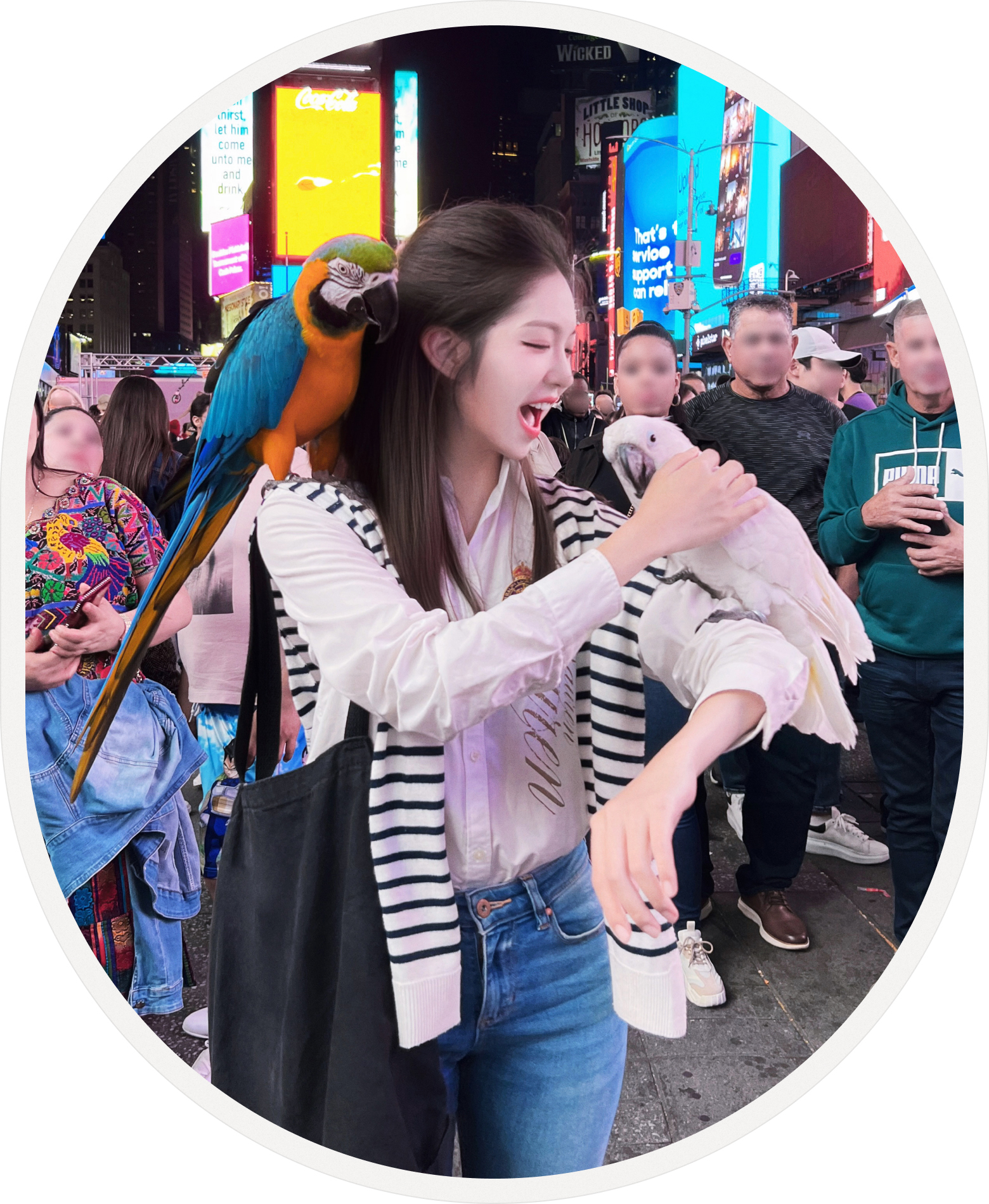 About Minjung Photo 2